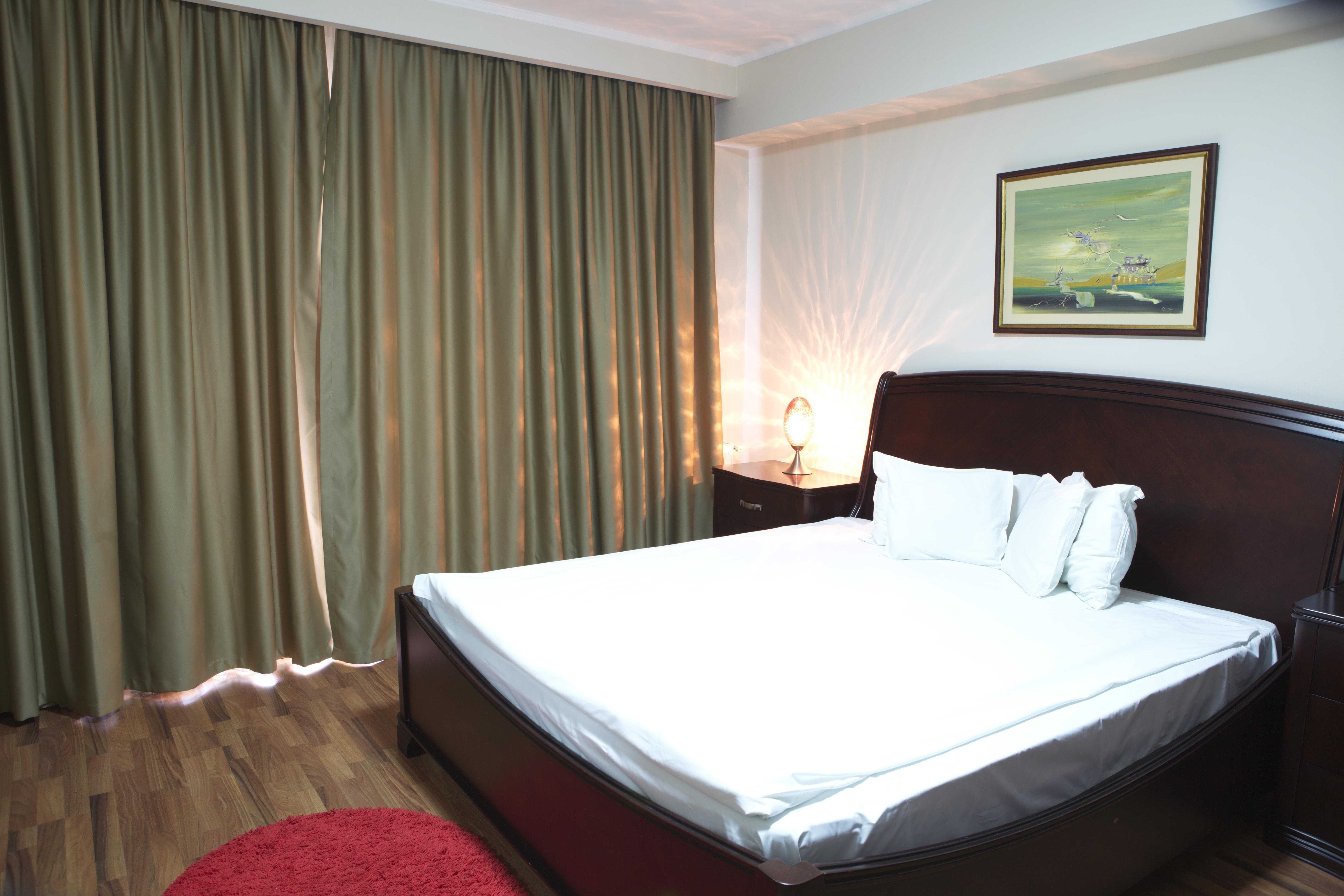 בוקרשט Phoenicia Grand Hotel מראה חיצוני תמונה