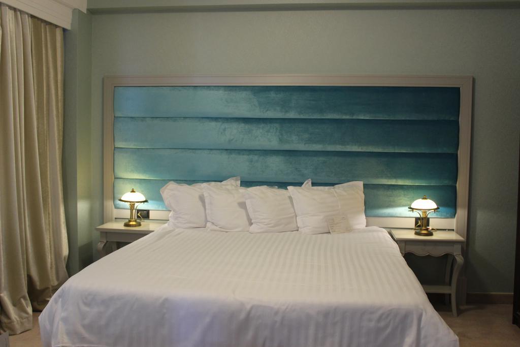 בוקרשט Phoenicia Grand Hotel מראה חיצוני תמונה