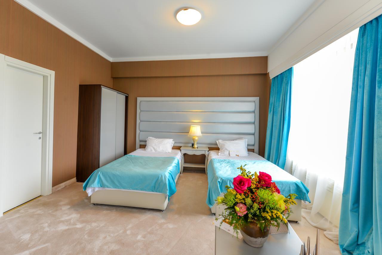 בוקרשט Phoenicia Grand Hotel מראה חיצוני תמונה
